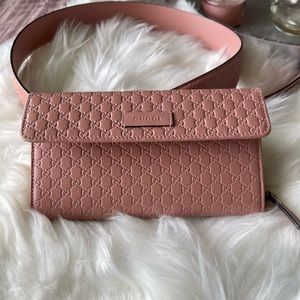 *RARE* Gucci micro GG soft pink wallet